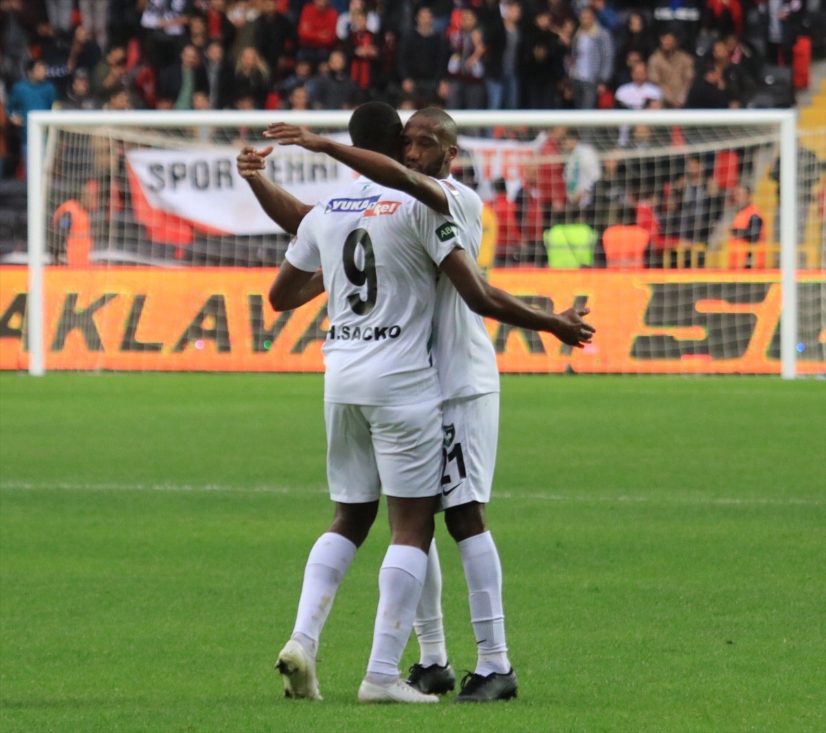 Hadi Sacko tweet media