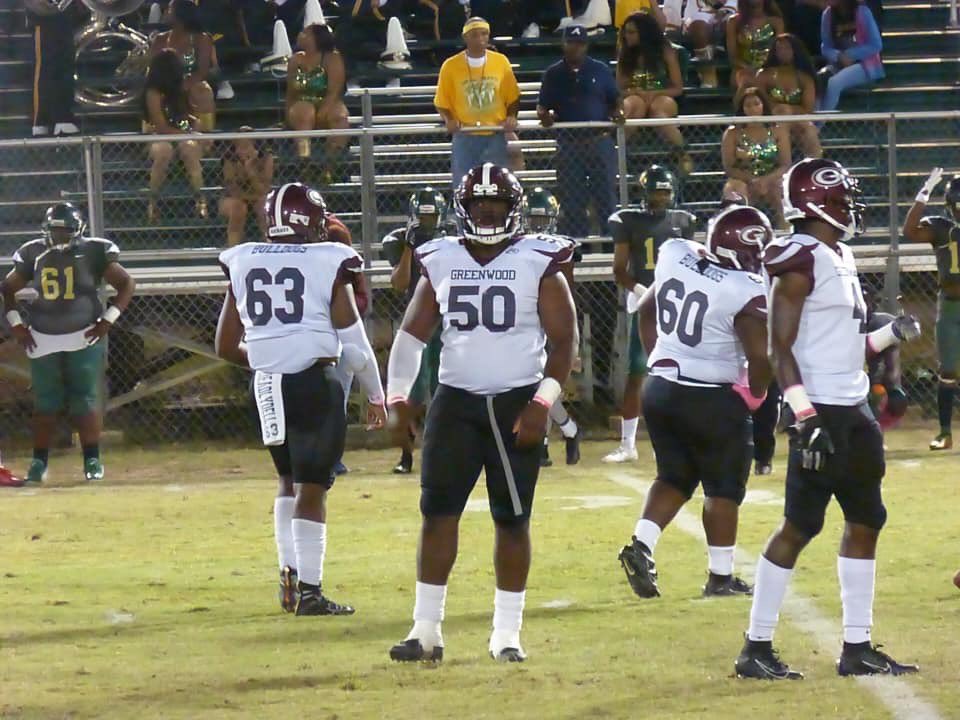 Quontavious50's tweet photo. Football season is over for me😢, I played hard and went all out🎯, Time for the next level🎸 https://t.co/GUPdgdzBnb