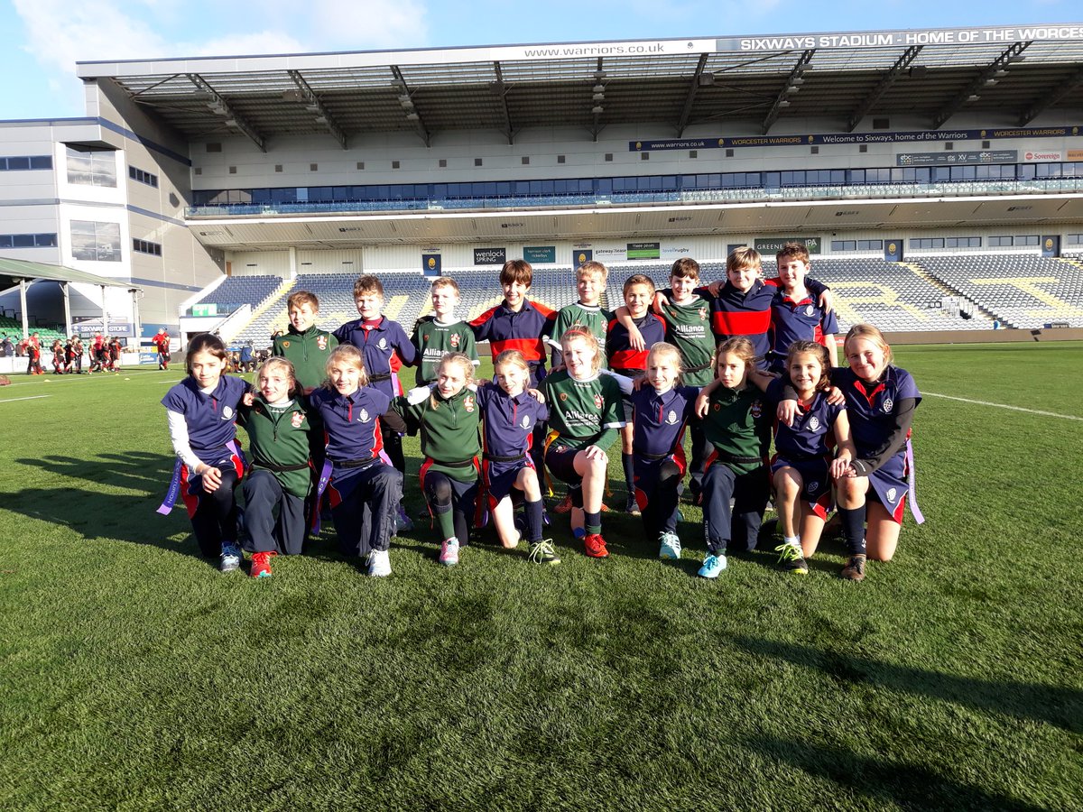 KingsStAlbans's tweet photo. What a fantastic morning of rugby at Sixways! Well done to our Year 6 boys and girls who played some brilliant rugby and had the honour of playing in the final match in the main stadium 🏉 #SepsisAwarenessDay #rugbyforall #rugbyrules @kings_sport @WorcsWarriorsW https://t.co/ckdqFbvytO