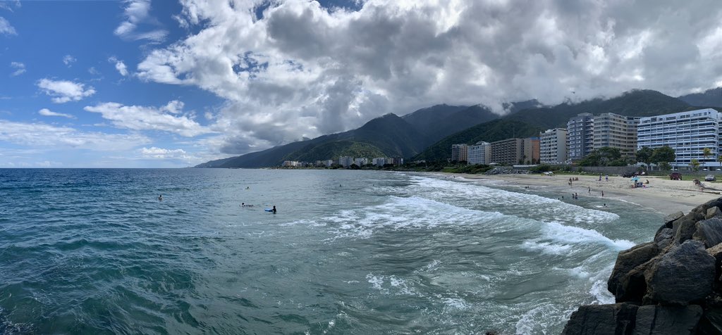 🏝🇻🇪💯🚨🏄🏼‍♀️#Vargas #LaGuaira #LosCocos #LosCoquitos 1 Ft. sin fuerza Soleado 11:30 Am #EnVivo #Live 📹 #1Dic #Diciembre #Venezuela #SurfReport #Live #EnVivo #Playa #Wave #Beach #WaveReport #IgersVenezuela #Surf #Sup #BodyBoard 🇻🇪