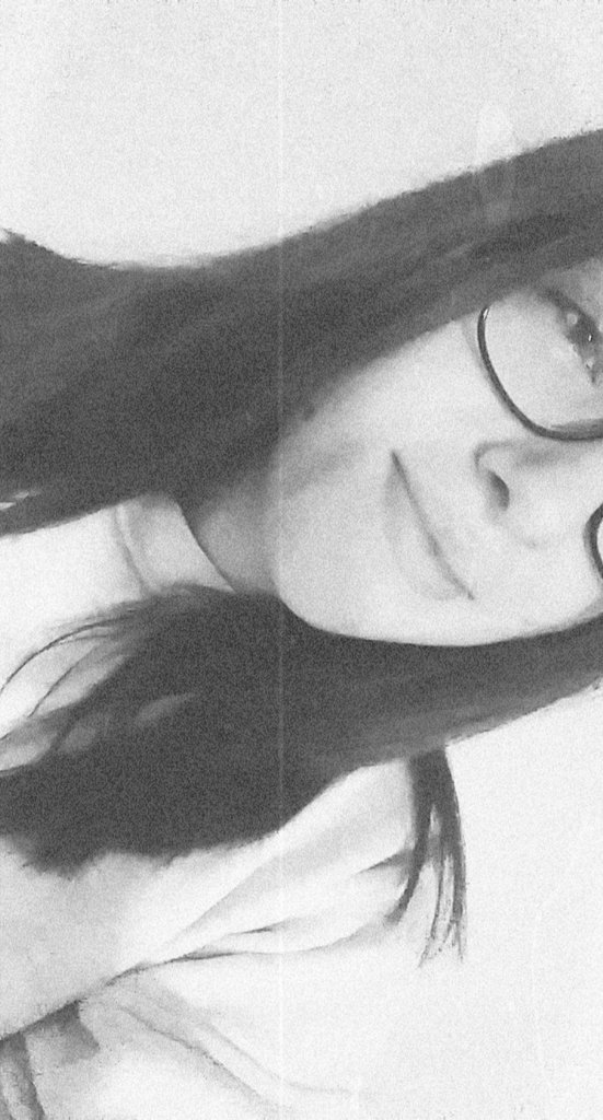 GrethanH's tweet image. I really love seeing you guys so happy🥀🖤

@EthanDolan @GraysonDolan
#dtselfies