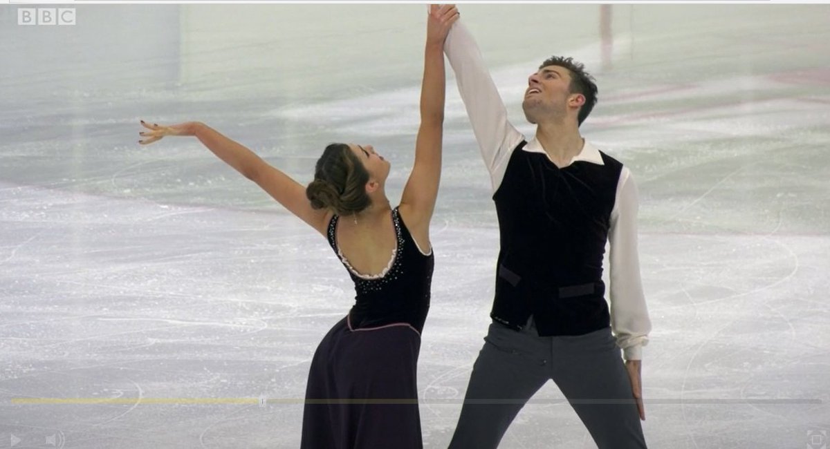 #BritishChampionships2019 Junior Dance
Such an exciting &amp; emotional event! #EmilyJames skated their "Les Miserable" FD the best all season, the final Lift fit the crescendo of the song perfectly to smash their PB &amp; win Gold! #SashaGeorge🥈 #LucyBilly🥉👏#ErinJosh 4th Congrats ALL