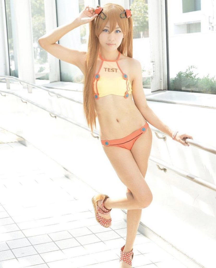 Cosplay_Kandy's tweet photo. https://t.co/m2QRhhCBJZ is balanced just right for @Cosplay_Kandy 
.
#loligirl #waifumaterial #bestwaifu https://t.co/0lWmYW8NBY