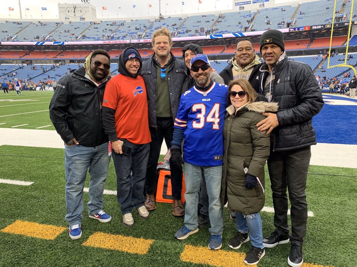 AR83Foundation's tweet photo. Winners of the Give2Gain Andre Reed VIP Experience here in Buffalo, New York. It was a pleasure hanging out with you guys, well getting a big win against the Broncos! 
#give2gain #andrereedfoundation #readwithreed83 #winners #vip #nfl #buffalobills #buffalo #billsmafia #12+83=6 https://t.co/8ZQdss3AeU