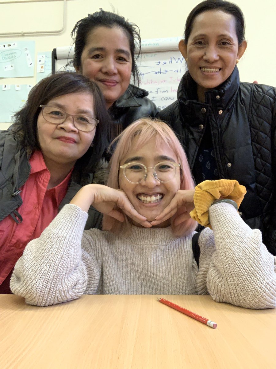 On Sundays I teach English and these ladies are acing it. If anyone is feeling festive, donate to <a href="/Kalayaan/">Kalayaan🧡</a> to keep supporting the great work we do to support the domestic worker community. kalayaan.org.uk/get-involved/d…