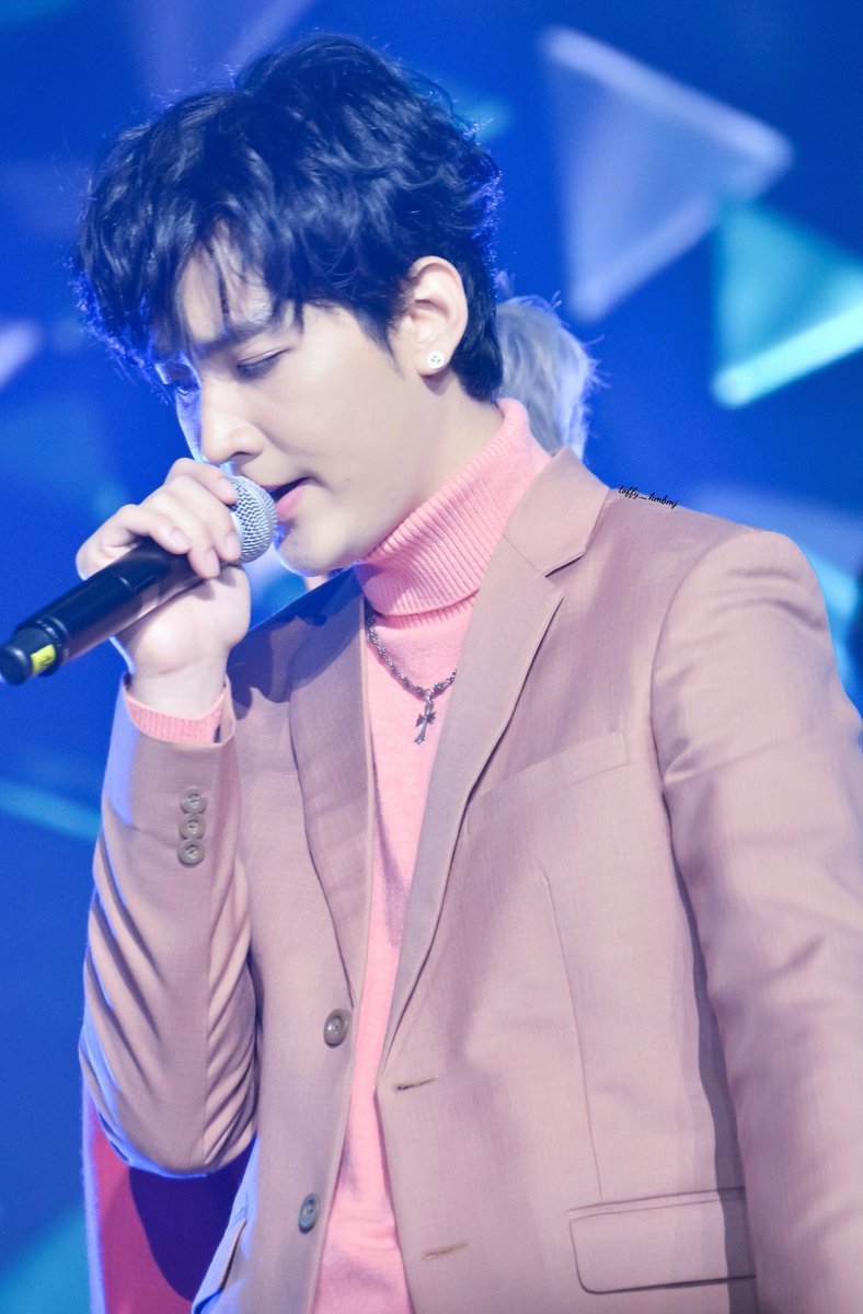 toffy_kmbmj's tweet image. มีแต่เธอ..🎤🎤
#ขุณขิมมอญ
#ปารูปให้คิมเซฟ
#Superboyprojectfinalweek