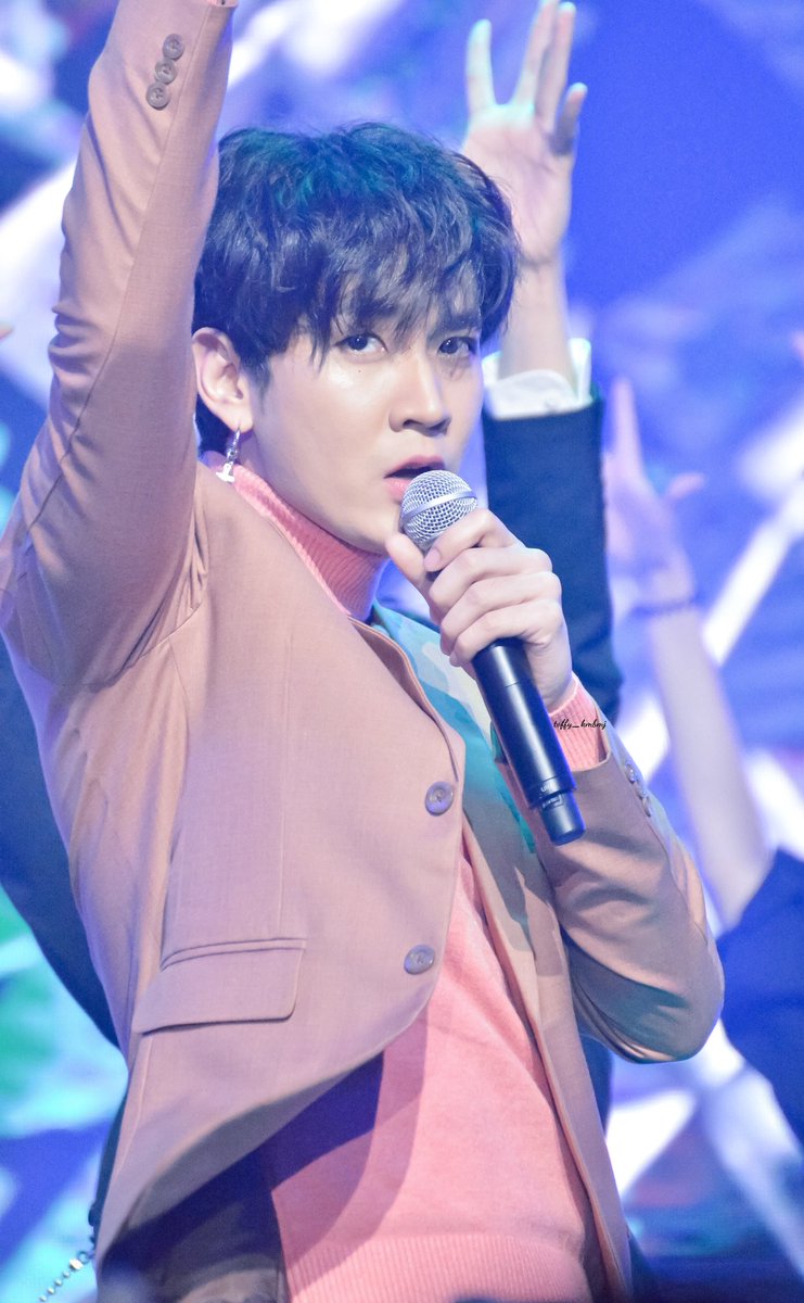 toffy_kmbmj's tweet image. มีแต่เธอ..🎤🎤
#ขุณขิมมอญ
#ปารูปให้คิมเซฟ
#Superboyprojectfinalweek