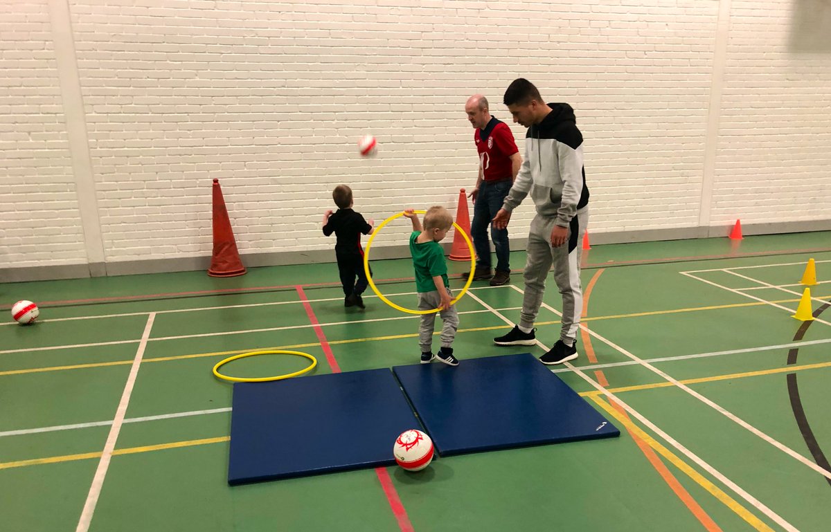 FCCityofWxm's tweet photo. 🌟 U4 | There was lots of happy faces this morning at our 2-4 year olds #Ministarz Futsal session with coach @andrew_ruscoe.
There was plenty of goals, tons of skills & lots of smiling children.
We hope you all had fun 👊
Sponsored by @SoccerMillion
https://t.co/rW8FZvytd1 https://t.co/fZrtQtjh4n