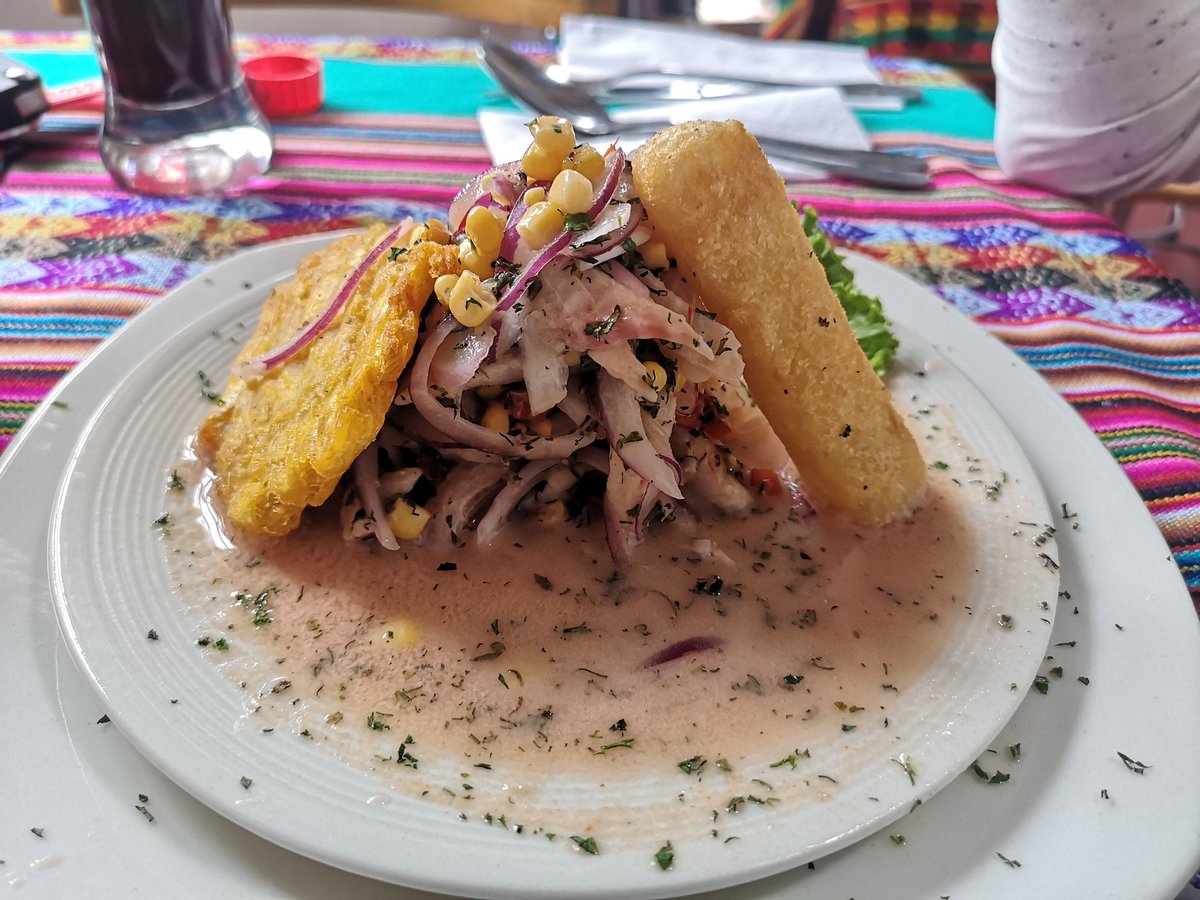 MarceRozoCousin's tweet photo. @DELCARAJOPERU una propuesta gourmet en Villa de Leyva, donde bajo la asesoría personal del chef se entiende el contexto de cada plato, aprendiendo sobre la riqueza gastronómica peruana. Un restaurante que debes visitar! https://t.co/ZqqUa0pMhI