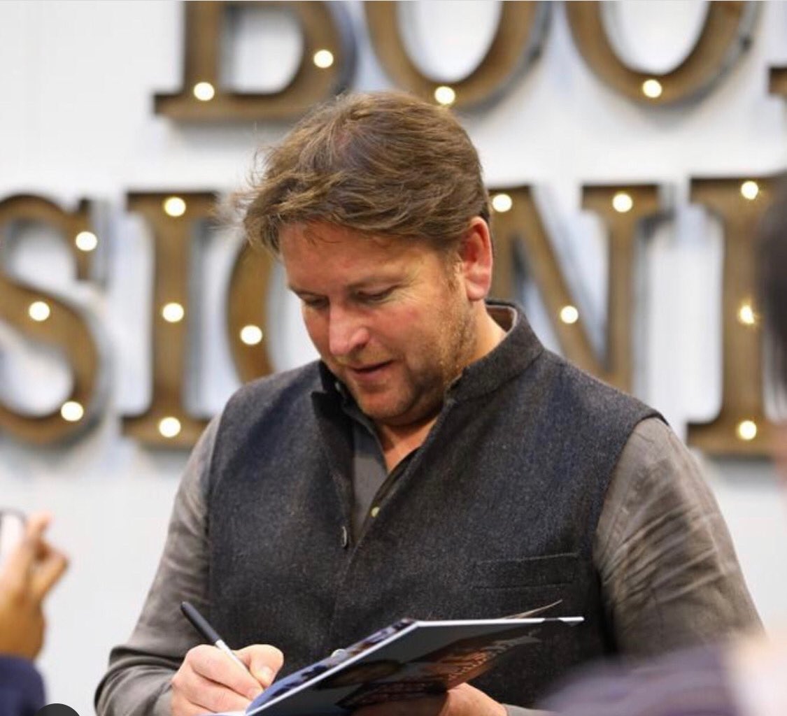 jamesmartinchef's tweet image. Busy day today @bbcgoodfoodshow #gfswinter