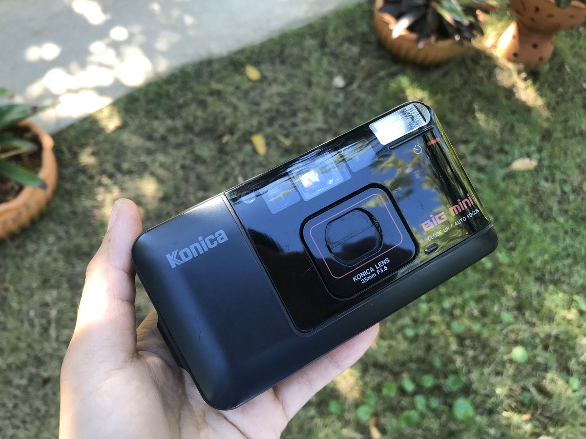 35mm_shere's tweet photo. 🔥Konica bigmini A4 🔥
กล้องฟิล์มคอมแพค เลนส์ฟิกระยะ 35mm. F/3.5 เลนส์คมบอกเลย 😄
สภาพดี บอดี้มีริ้วรอยบ้าง
ทำงานเต็มระบบ เลนส์ใส

ราคา 4,200 บาท รวมส่ง

สนใจสอบถามเพิ่มเติมได้จ้า
#กล้องฟิล์ม #กล้องฟิล์มคอมแพค #konicabigmini #konicaa4 #filmcamera #35mmshere https://t.co/kUixeJambM