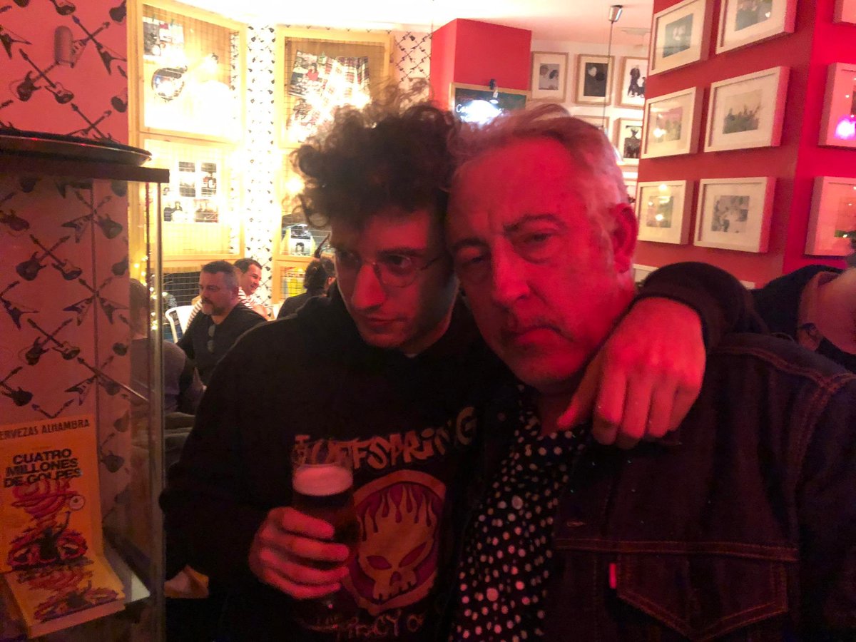 Gracias a Cala Vento por visitar El bar de Eric.Que buen rato echamos!