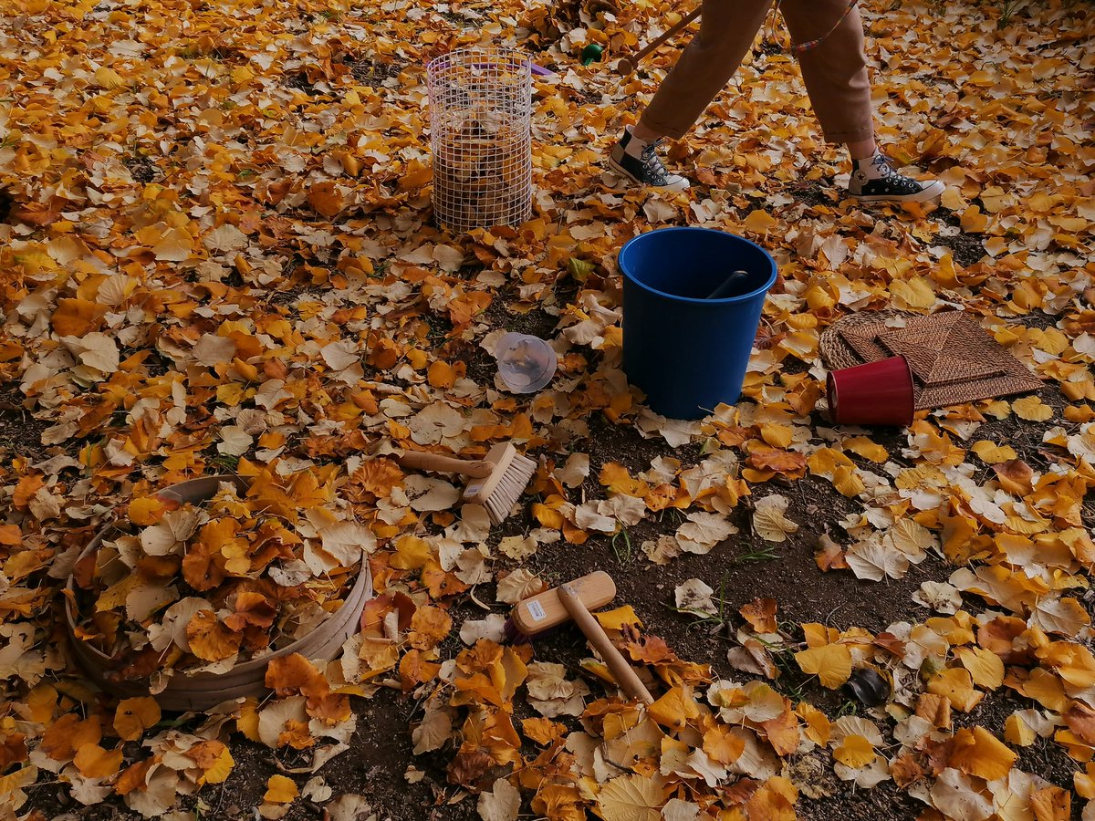 La #Jugatecambiental acabarà formant part del paisatge! L'<a href="/Obradordelarie1/">Obradordelariera</a> que ens l'estimem volem fer una bona despedida, diumenge 8 (darrer dia) @FampasBadalona <a href="/AjBadalona/">Ajuntament de Badalona</a> <a href="/BadalonaTurisme/">Badalona Turisme</a> <a href="/ParcsplatgesAMB/">Parcs i platges AMB</a> <a href="/BdnElsVerds/">Associació ELS VERDS DE BADALONA</a> @Ampalola <a href="/AmpaLaRiera/">Ampa Institut La Riera</a> @AMPAAMartorell <a href="/BoscdeLlum/">Bosc de Llum</a>