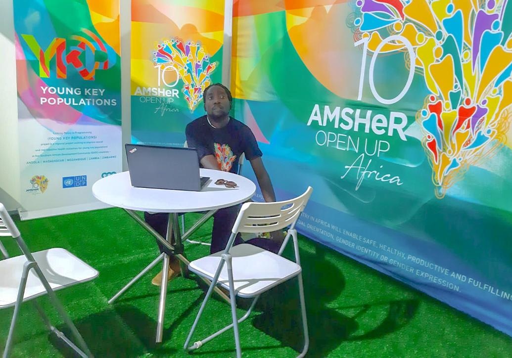 AMSHeRorg's tweet photo. @AMSHeRorg @UNDP @imungall @mesfinget #YKPs ready to take the community village by storm @ #ICASA2019Rwanda on the #LPP project. #IAMSHeR #OpenUpAfrica #OpenUpTheFuture #AMSHeR10 https://t.co/zEErqXJGNj