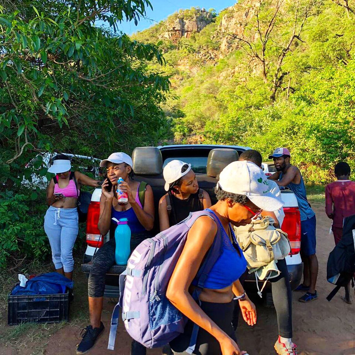 Mdikhence's tweet photo. Exploring Without Limits, the wilderness was called and hikers answered. #ExploringWithoutLimits https://t.co/P0uh6QVQRP