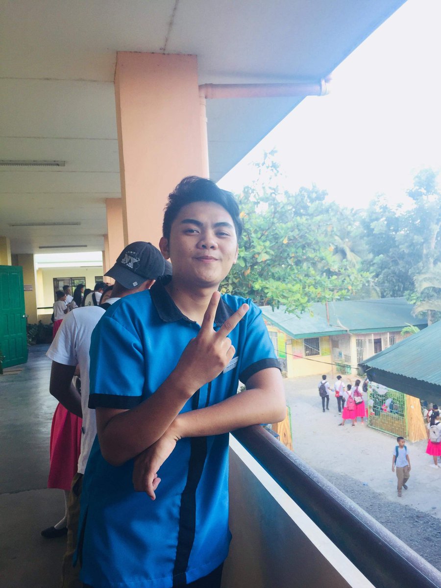 harvindcybt's tweet photo. uyyy LICENSED PROFESSIONAL TEACHER na si Amben 💕❤
Thank you LORD! 💕 Sa AMA lahat ng kapurihan ❤
#PROUDINCMember
#NEUSTIANS
#LET2019
#TatakCBRC
#SoarHighEagles https://t.co/Q4aDKlAxEj
