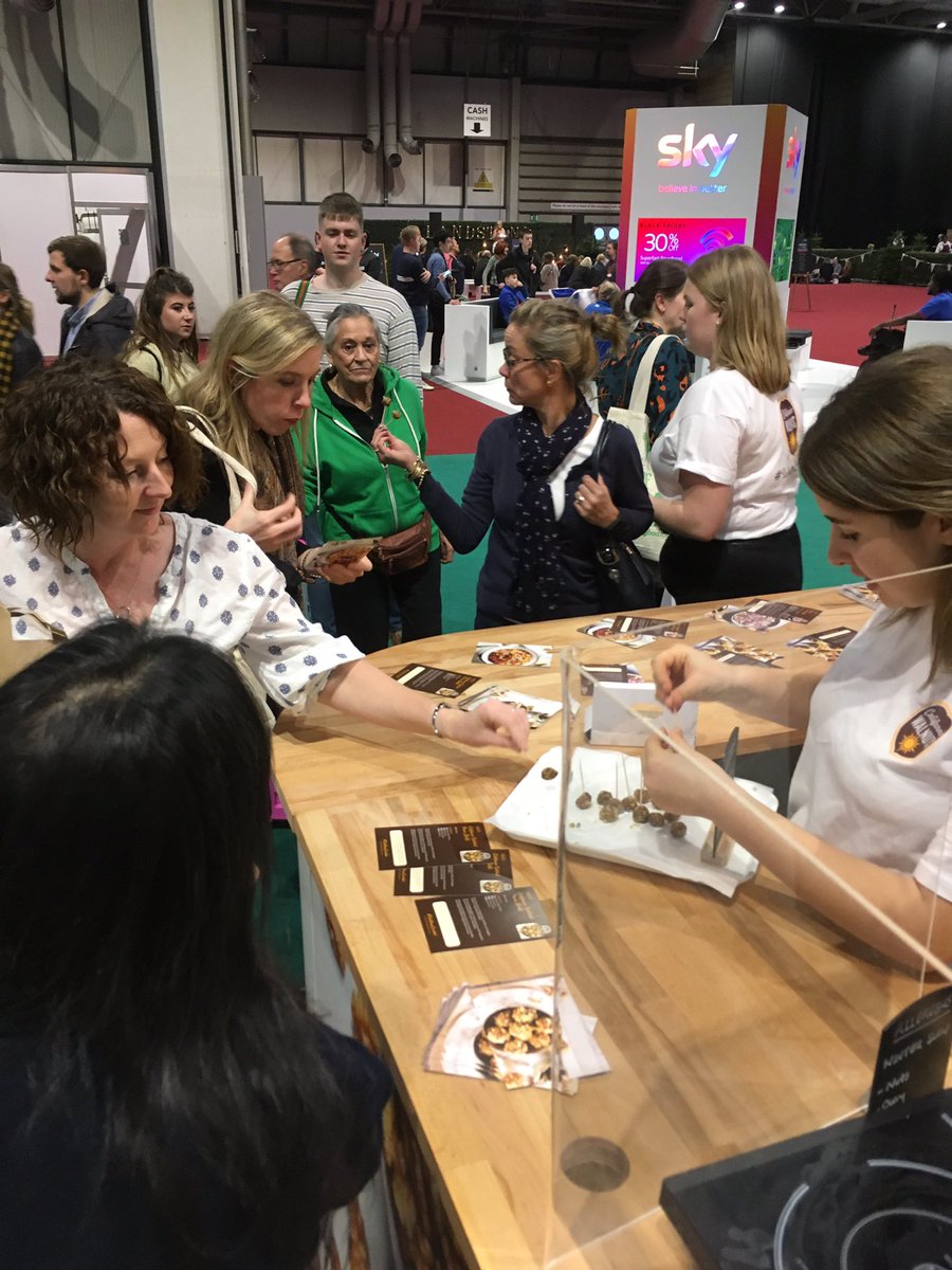 Walnuts_UK's tweet image. Another great day at the @BBCGoodFoodShow. Our California Walnut Power Balls were a big hit! #GFSWinter