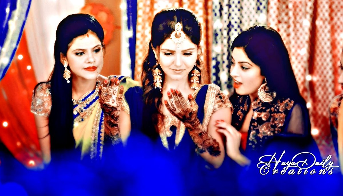 curlyyyh3ad_'s tweet photo. #Saumya's mehendi rituals begin! π
#Surbhi helps saumya in finding #Harman's name in her mehendi...π
#HaYaShaadiSpecial #ReliveHaYa https://t.co/mUKj90i82Q