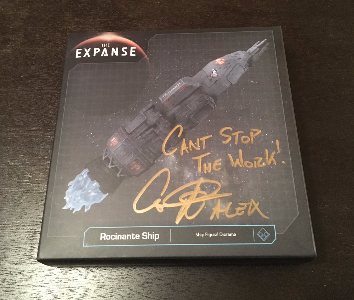 AlexandriaboyVA's tweet photo. @Casanvar @SAghdashloo @ExpanseOnPrime I take stock in the new friends and #screamingfirehawks I met online and in Philly (Incl you Cas)...that work allows me to travel and getting to meet @BoraAKutlu was a highlight! My family, my cat... can’t wait to see what’s in store the next decade! #CantStopTheWork #TheExpanse https://t.co/chcjDVDBTc