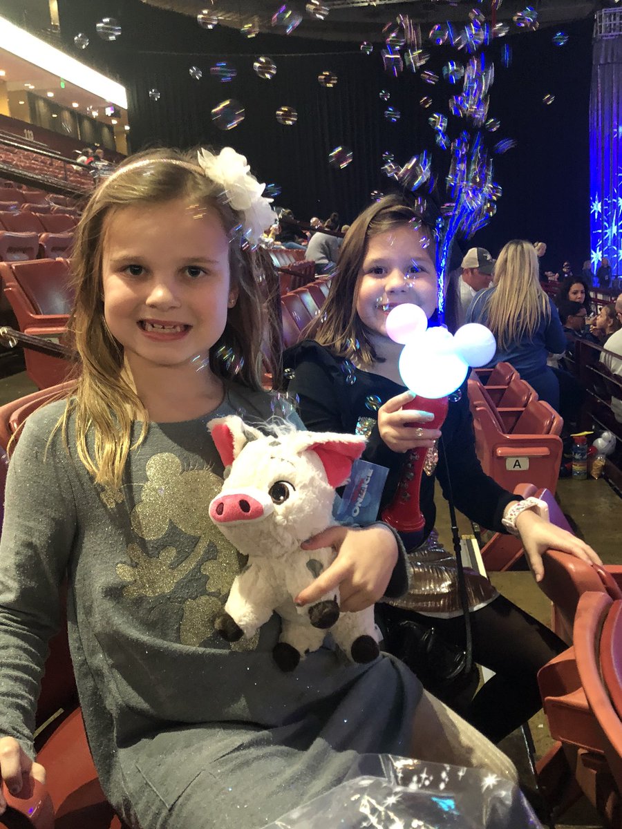 It’s our first time at #DisneyOnIce!@allytigeryoung