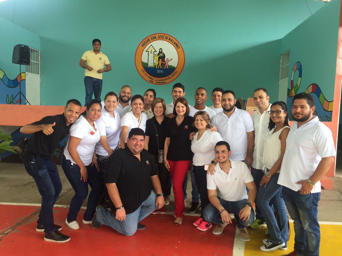 Queremos desearle el mejor de los días a <a href="/martamartinelli/">Marta de Martinelli</a> que hoy celebra un año más de vida, que Dios siempre la proteja, le brinde mucha salud y felicidad.