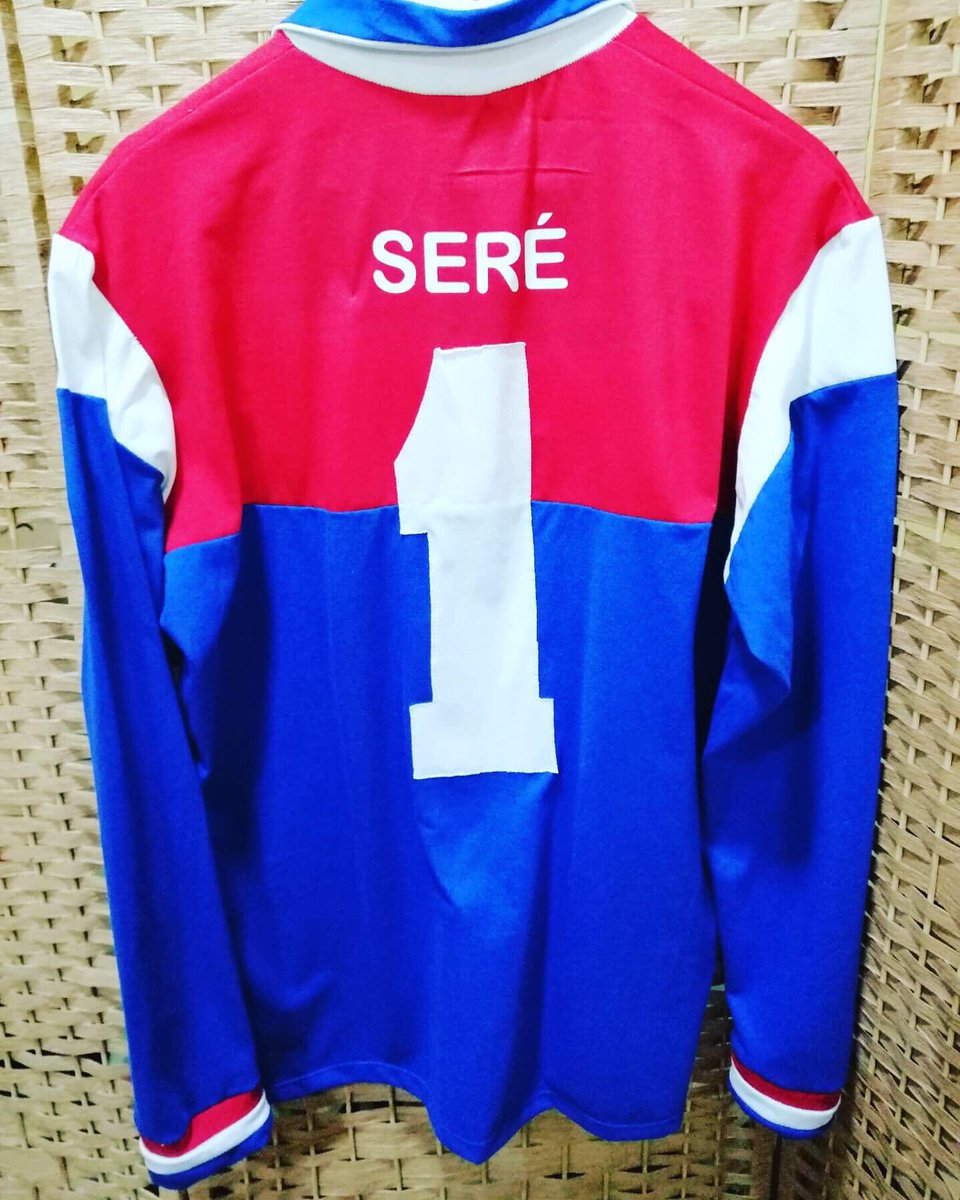 BolsoImagenes's tweet photo. 🔥SORTEO DE FIN DE AÑO🔥

El ganador tiene la opción de elegir la que él quiera. Gentileza de @CasacasVintage 🔴⚪🔵

Requisitos para participar:
1- Seguir a @BolsoImagenes y @CasacasVintage ✅

2- Dar "RT" a este tweet. ✅

El sorteo será el 24/12
¡SUERTE! 🇱🇺 https://t.co/CqLVb0dq4v