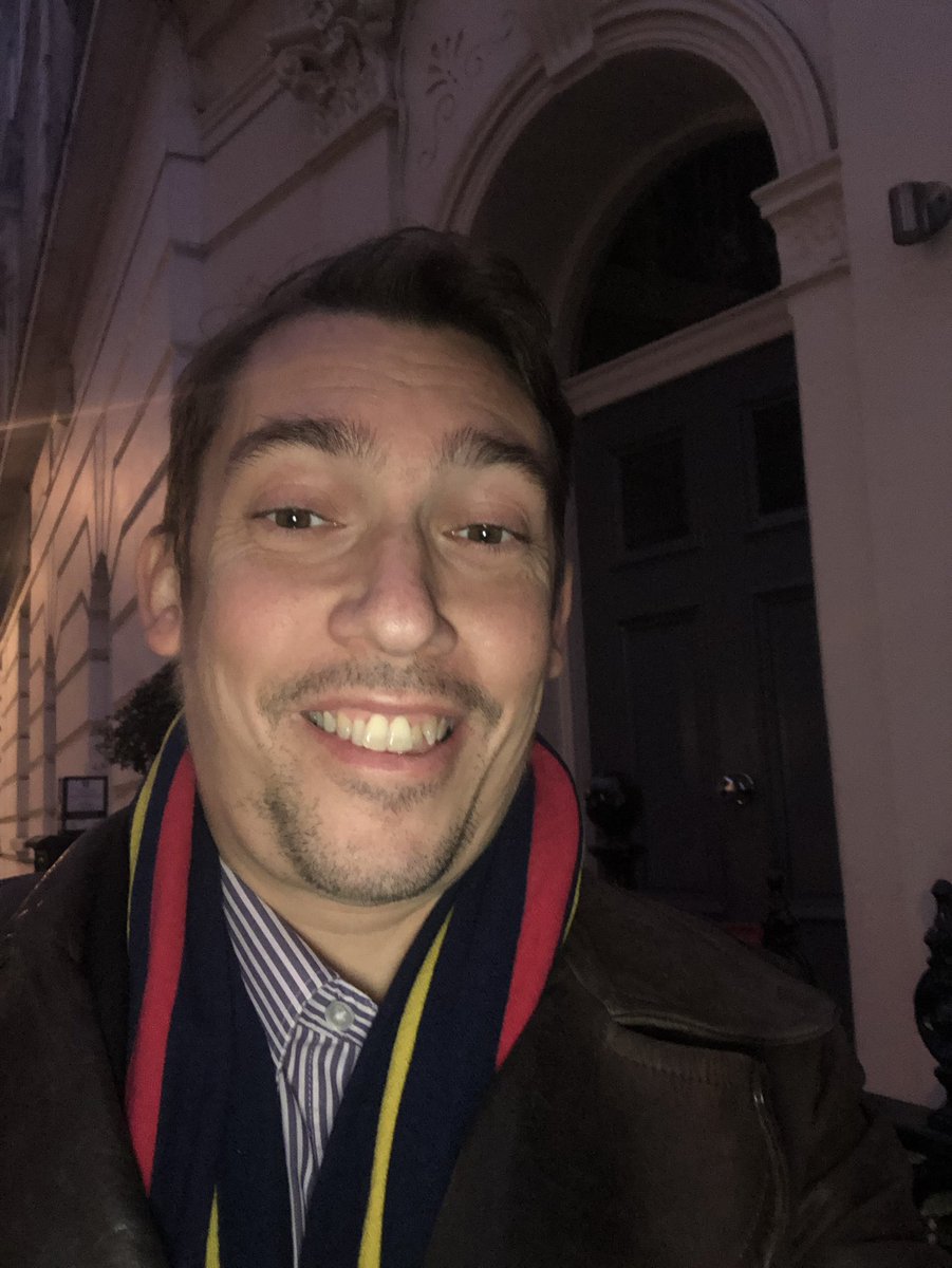 Juvelad's tweet photo. After a frantically busy weekend - I still managed to get back into campaign mode- ready for the busy week ahead by delivering four bundles of letters for @SamGyimah in #nottinghill #Sam4Ken @KCLibDems #VoteLibDem #LibDemSurge #TeamLibDem https://t.co/ZWTHTe04fR