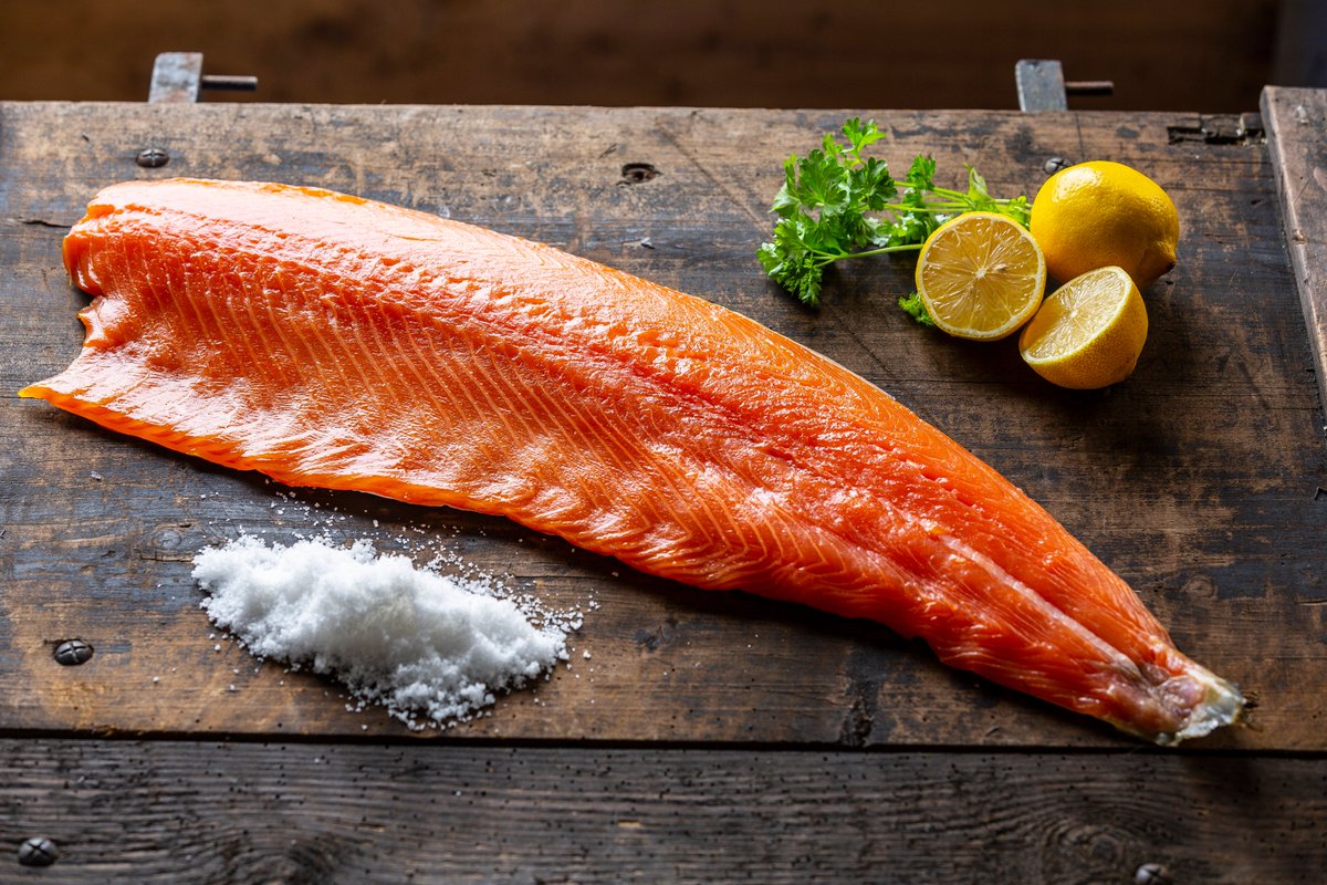 Macneils1's tweet photo. We're dreaming of a Christmas breakfast. order now - receive it in time for Christmas! #sideofsalmon #smokedsalmon #breakfast #foodhamper #scottishsalmon https://t.co/aNc2HlfE6W https://t.co/P6o8wQWoOQ