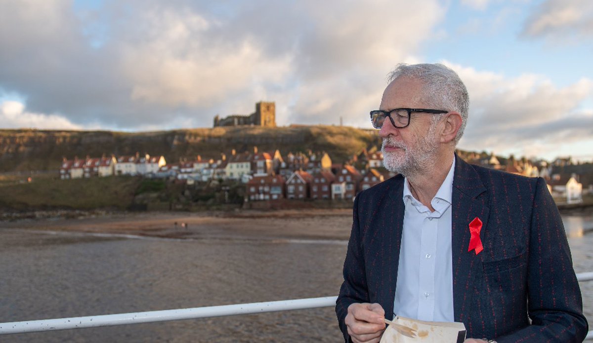 JerryHicksUnite's tweet image. BREAKING : Labour poll surge after blasting Tory cuts that 'make UK vulnerable to terror' 
mirror.co.uk/news/politics/… #Marr
 #MarrShow #JeremyCorbyn #BorisTheLiar #LondonBridgeAttack2019 #GE19 #BorisTheCoward #VoteLabour2019 #Tory