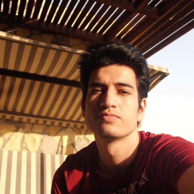 صدقه  جاريه ع روح نادر طالب كليه الهندسه. من تصدق لميت سخر الله من يتصدق له بعد مماته.♥️🙏