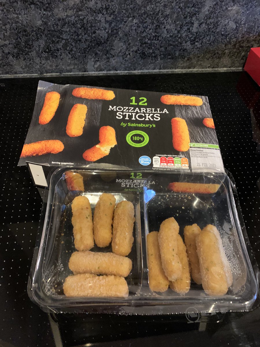 CMTaylor84's tweet photo. Was going to buy two boxes as the wife said she might want a few, but convinced myself that 12 should be enough for us both 😂 but when I got home..... there wasn’t enough @sainsburys 👎🏻 #1short #shouldofboughttwo https://t.co/cN0szqZX8M