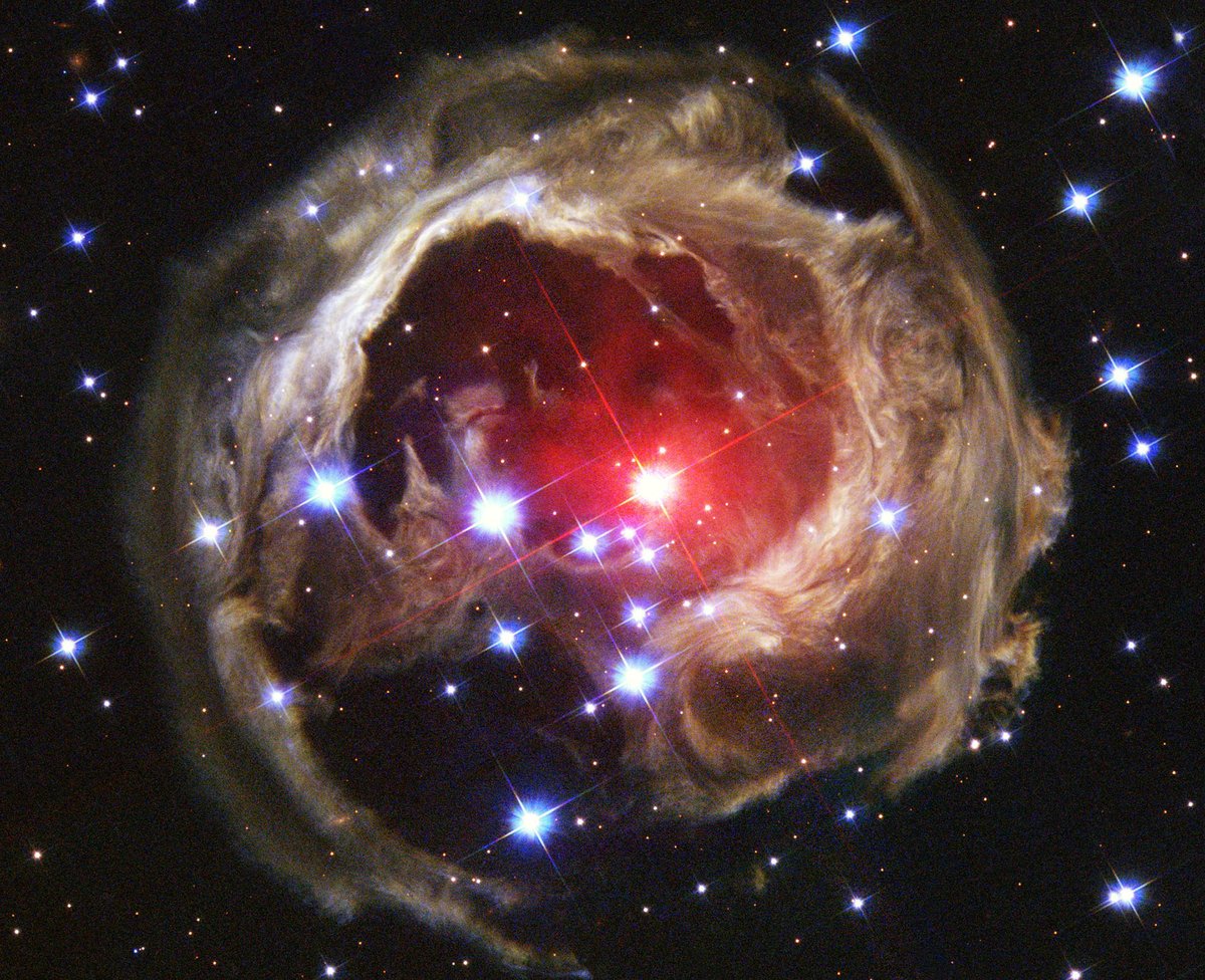 TheAtlPhoto's tweet photo. Day 1 of the 2019 Hubble Space Telescope Advent Calendar: A Colossal Shell of Light. Every day until Wednesday, December 25, we’ll present one new image of our universe from NASA’s orbiting telescope—it's my favorite time of year. https://t.co/JFVAc3nVzJ https://t.co/NMXIyitFwu
