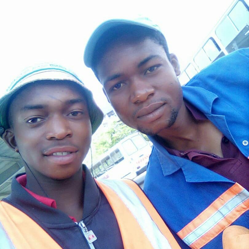 Selfie with my guy during lunch time @ work
#MorupuleB_Power_Station
