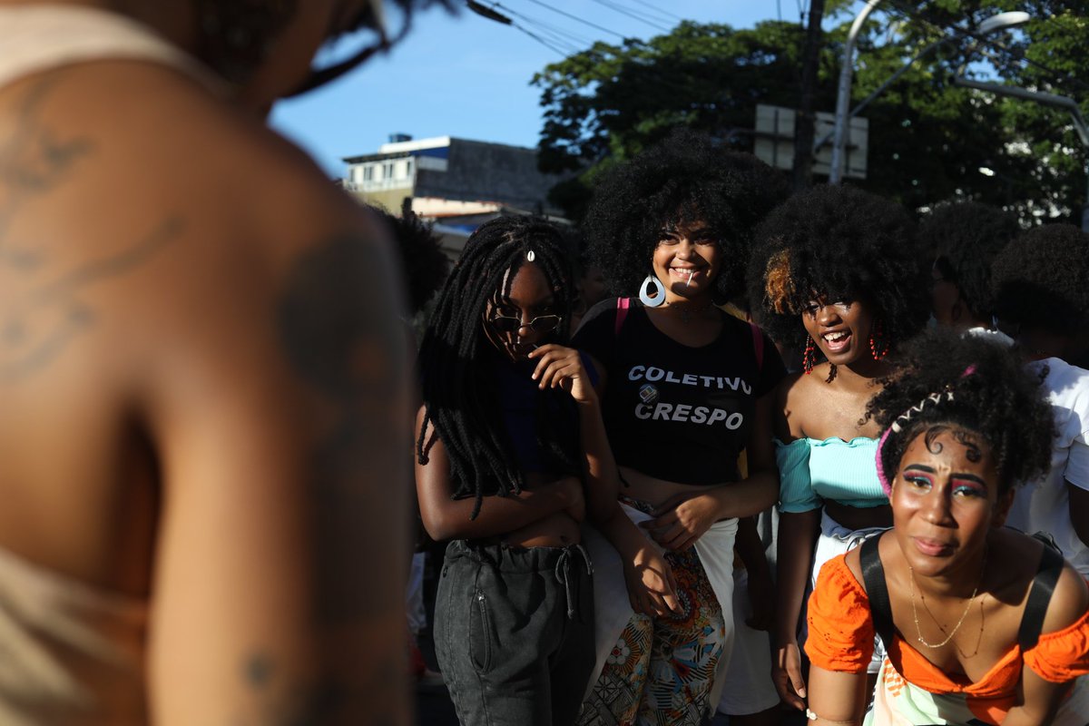 MidiaNINJA's tweet photo. Mulher negra é a revolução!
Ontem (30), na marcha do empoderamento crespo em Salvador/BA.

Foto: Felipe Iruatã / Mídia NINJA https://t.co/k4GGIzn75E