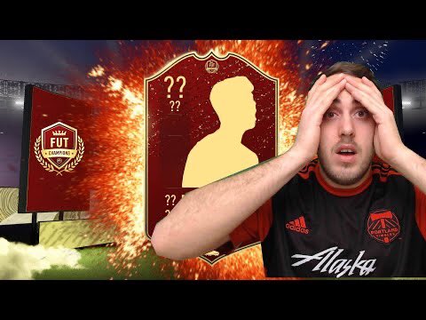 TKHDOfficial's tweet photo. I have just dropped my new video where I do win or discard for my FUT champs and div rivals rewards!!! And yes I am expecting you guys to roast me on how bad I am at playing Fifa right now😂😂😭#FIFA20 #futchamps #fifarewards #ultimateteam 
https://t.co/DYjCta356Z https://t.co/qwB8JRwfFX