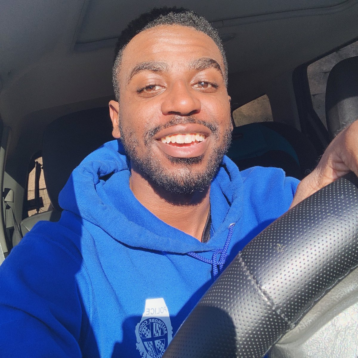 PurpleXRosses's tweet photo. I’m back bitches #OppSquad 🤘🏾🤘🏾🤘🏾 https://t.co/fvsSEENo7X