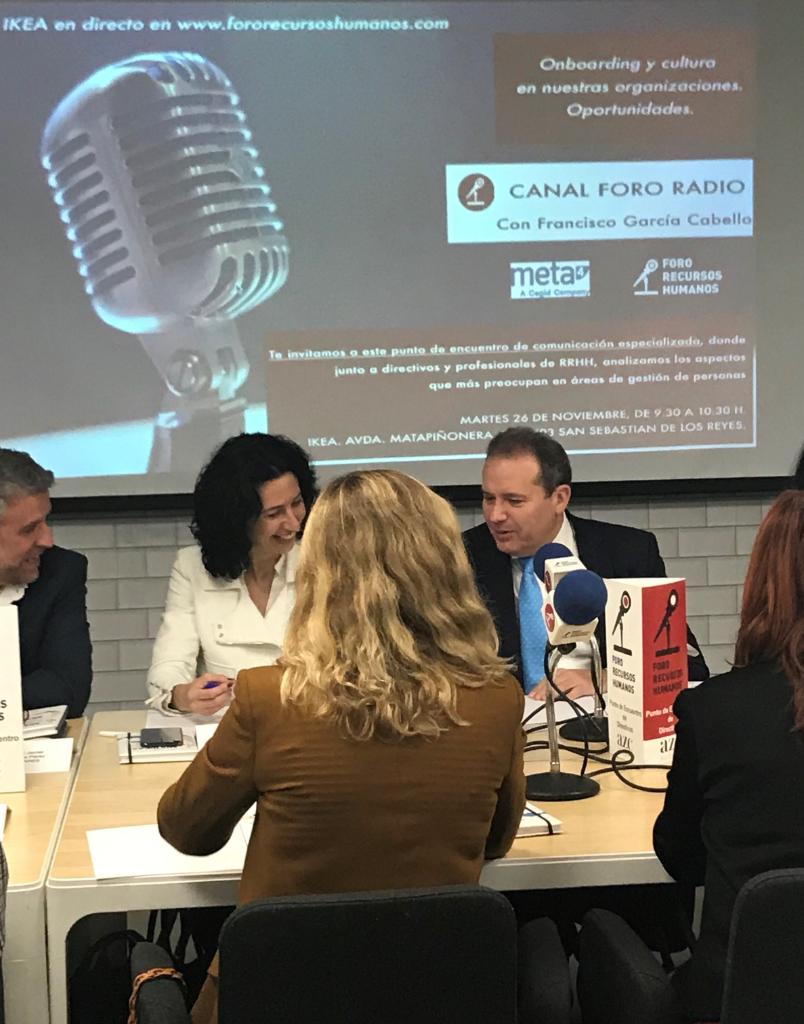 Deloitte_ES's tweet photo. Luis López Sánchez, director de Recursos Humanos de #Deloitte, analiza la importancia del proceso de #onboarding de las nuevas incorporaciones en este #podcast del @ForoRRHH en el canal Foro Radio: https://t.co/PEz9hH2iio
#DeloitteEspaña #BeDeloitte #RecursosHumanos https://t.co/C1PkBZYwV4