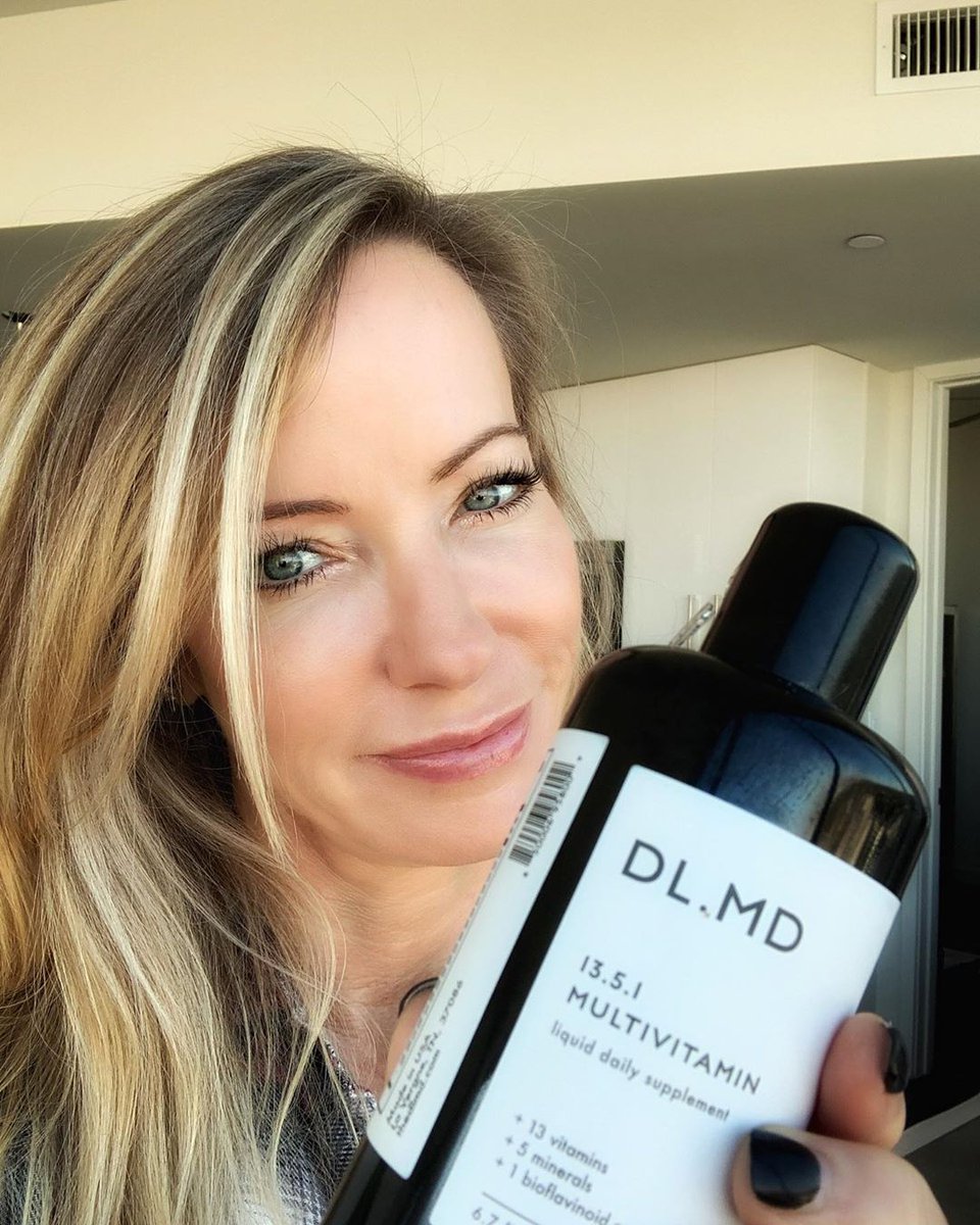 mycosmicdoctor's tweet photo. Repost: @tscitychic โIโve been using this liquid #vitamin supplement for around 2 weeks and not only does it taste good, it absorbs in your body faster and has given me so much #energy!!โ #thedlmd #liquidmultivitamin https://t.co/hLFOKYbUL4