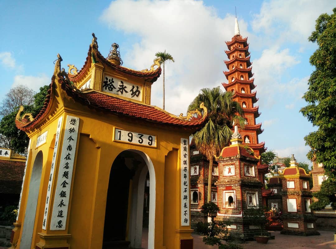 AngeloKrg's tweet photo. Tran Quoc Pagoda, Hanoi, Vietnam
#tranquoc #pagoda #temple #hanoi https://t.co/6dfCoTeRSb