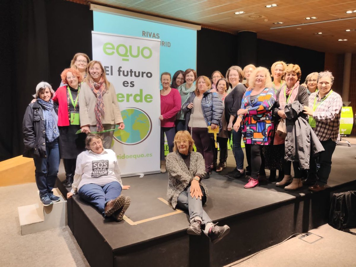 redequomujeres's tweet photo. Salimos de la #VAsambleaEQUO con energías renovadas, y un consenso amplio sobre nuestra hoja de ruta, para defender en la próxima legislatura el feminismo, la ecológica, y los derechos sociales. #EquoVA https://t.co/QEGkPZzUO9