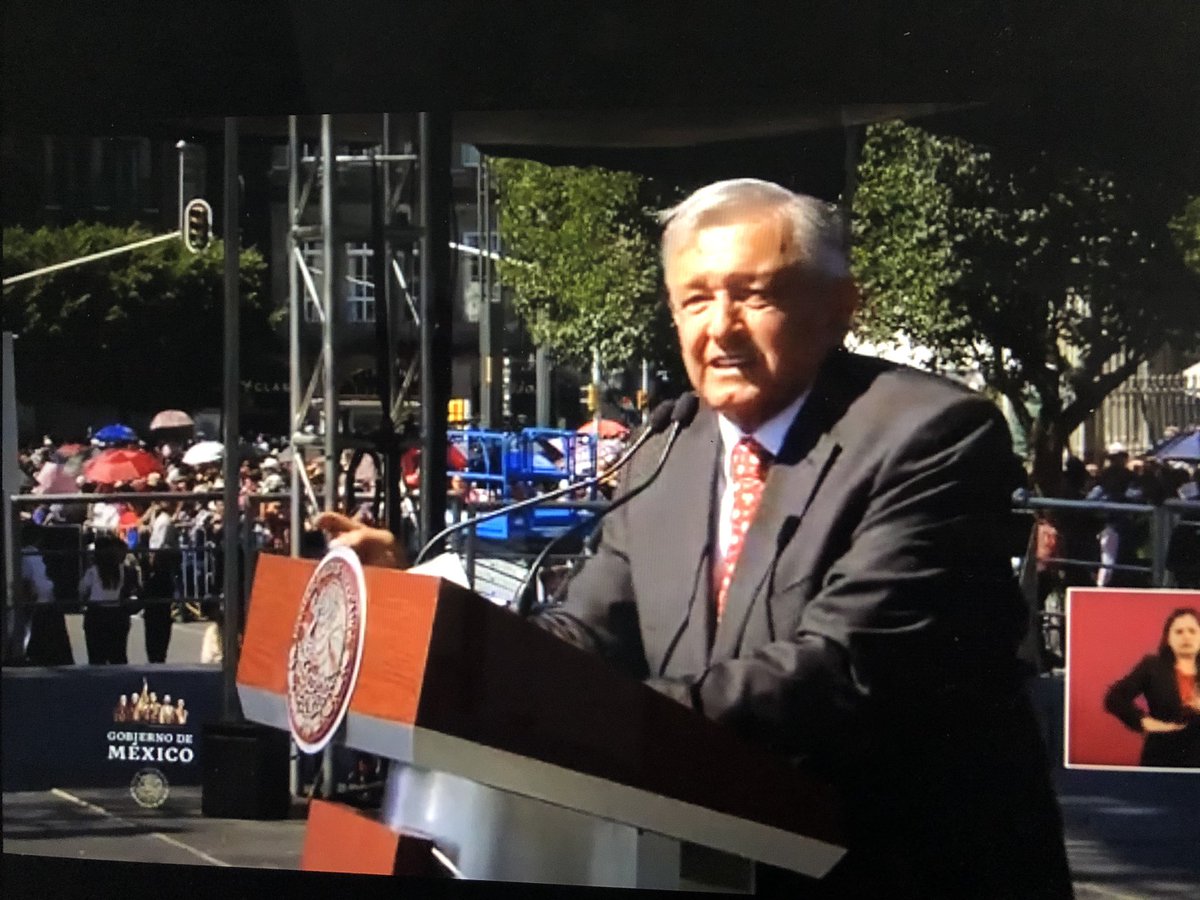 jaimeASL's tweet image. President AMLO says that fentanyl and meth use can kill you in one year... he is asking all the people to help him reduce drug use. 
“We all need to help. Felicidad, vida sana si, drogas no. Happy healthy life not using drugs.”
#justsayno #samestuff #myths #stigma #Progressive