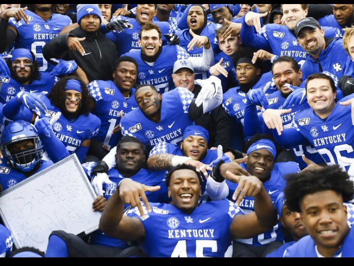 Holy smokes. Scott Satterfield must be quivering in his boots. #BBN #LsDown 

<a href="/DrewFranklinKSR/">Drew Franklin</a> <a href="/JackPilgrimKSR/">Jack Pilgrim</a> <a href="/RoushKSR/">Nick Roush</a> <a href="/MrsTylerKSR/">Tyler Thompson</a> <a href="/KySportsRadio/">Matt Jones</a>