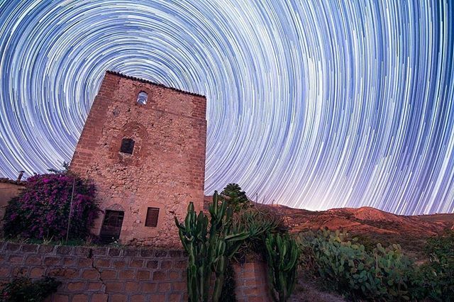 igers_agrigento's tweet photo. Il nostro viaggio nella provincia di Agrigento oggi ci porta a #caltabellotta grazie a questo bellissimo scatto notturno di @giupipia . Continuate a inserire l'hashtag #igersagrigento alle vostre foto. #igerssicilia #igersitalia #sicilia #sicily #provinc… https://t.co/Fh0DuiMCtQ https://t.co/tZoIjMyo6v