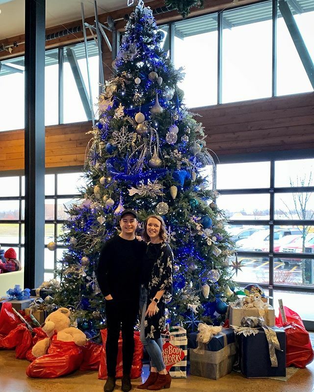 RylieMoore's tweet photo. Thankful for Seasons 💙 https://t.co/eTpGc2ZLvB https://t.co/h6j5FMITG8
