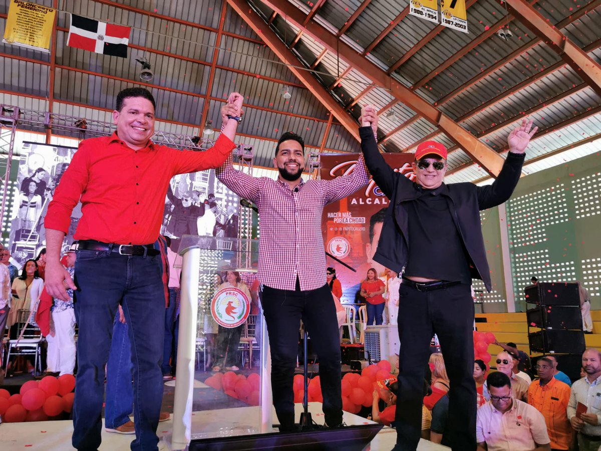 Murenau_7's tweet photo. El @PartidoPRSC siempre presenta los mejores candidatos en esta ocasión @Papitocruzrd alcalde y @wilsonsued_ Diputado https://t.co/4LiZ64JFna