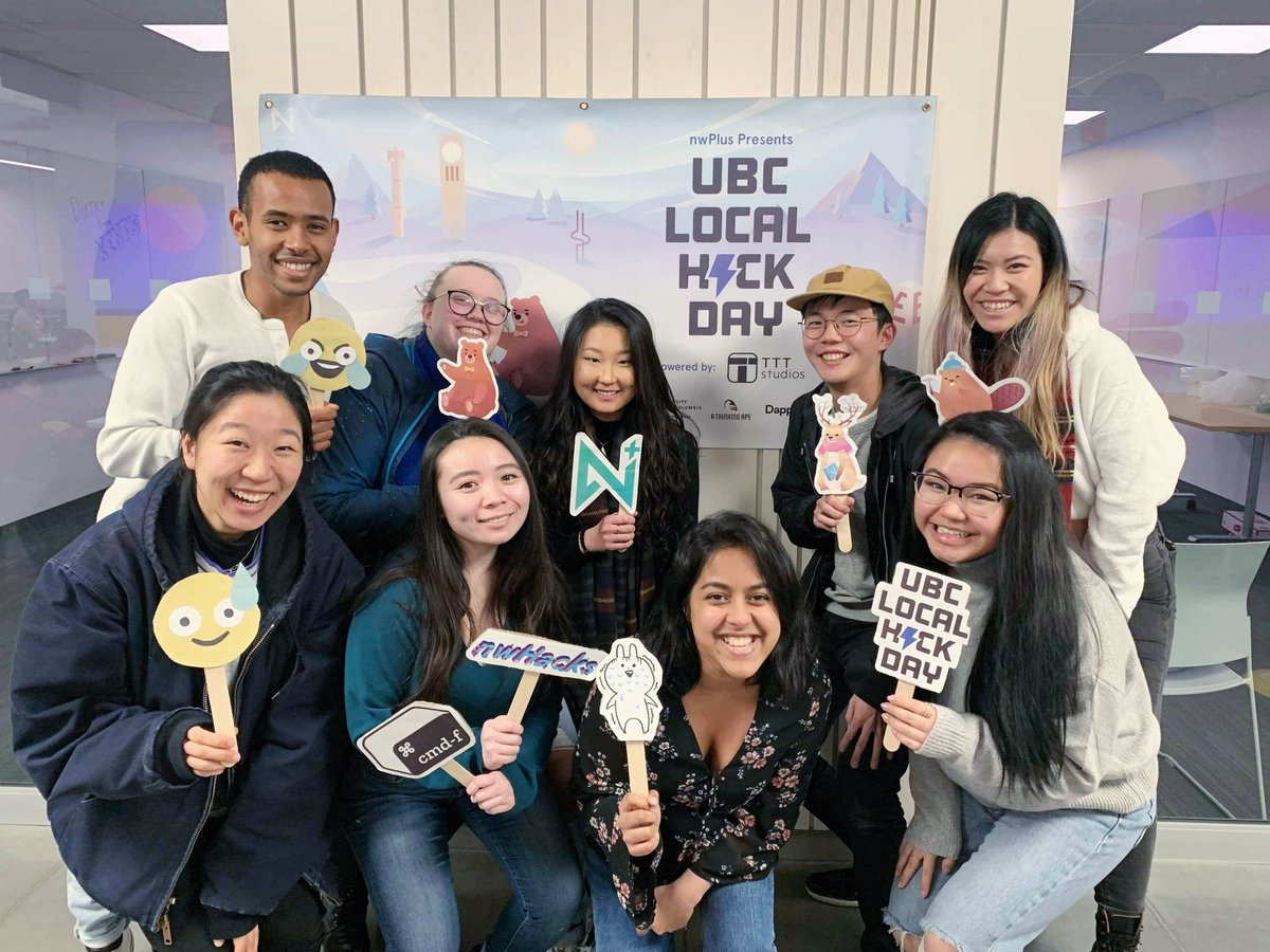 charmaine_klee's tweet photo. Surrounded by some of my favourite people at #UBCLocalHackDay2019. @chiang_allison, y'all killed it. ✨ https://t.co/xs0laacDYh