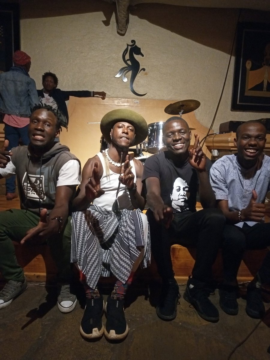 MiziziAfriqa's tweet photo. Met all these Shujaaz in One Day and Got to experience their Ever Powerful Perfomances at Two Separate https://t.co/Bsj4LyUk8l was Really Moving and remarkable.
@JulianiKenya @sarabiafrica
#KamaYaJuliani #DHC #Sarabi #AmbasaMandela #Sheria #MiziziAfriqa #Artivisim #SocialChange https://t.co/pQiFZprwHb