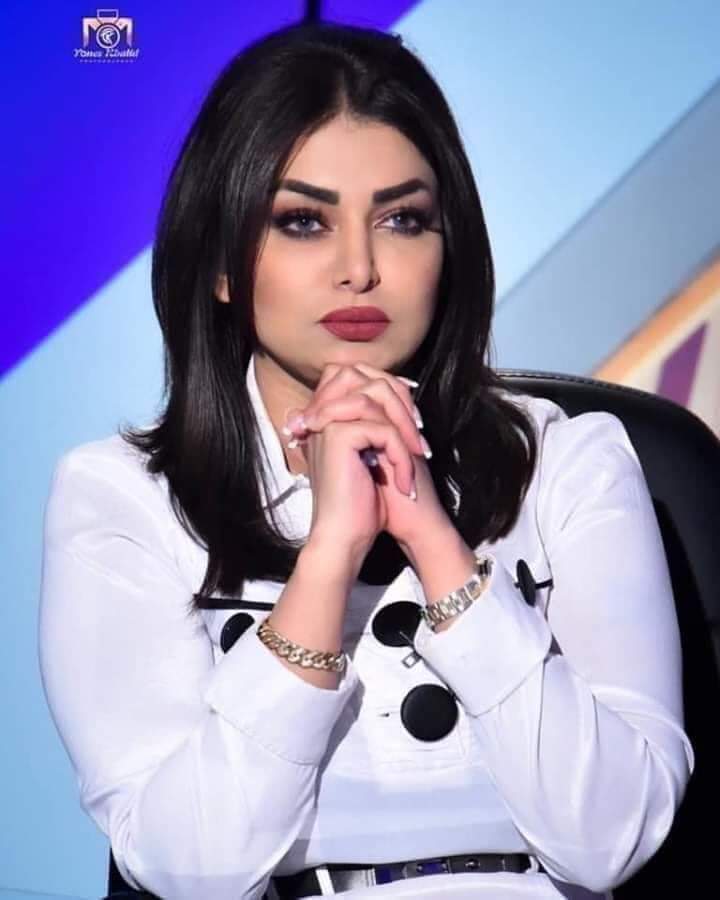 كلما قالوا إنتهت ، أفاجئهم و أبدا من جديد 🌹