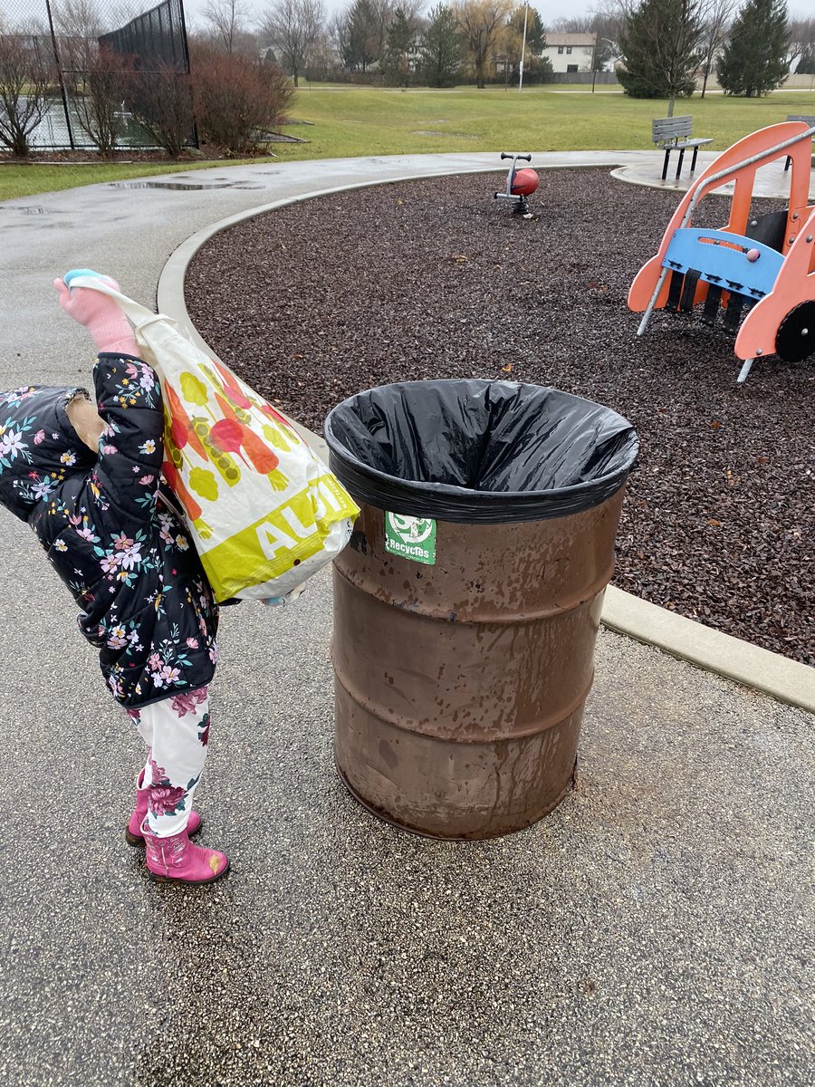 Paul08113166's tweet image. #PledgeForHumanity despite the rain, cold, and mud, my 3 year old and I cleaned up our local parks - clashing flower prints and all! 😊