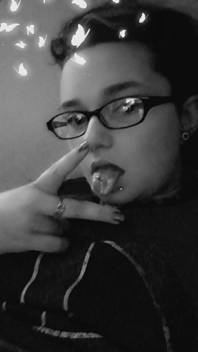 seracia22's tweet photo. I'm at 280 followers! Help me get to 300! Send. Submit. And tribute! Like, retweet, comment! Potential subs must fill out an application to be considered! DM with initial tribute and I will send you the app! https://t.co/abrYGEzX9V